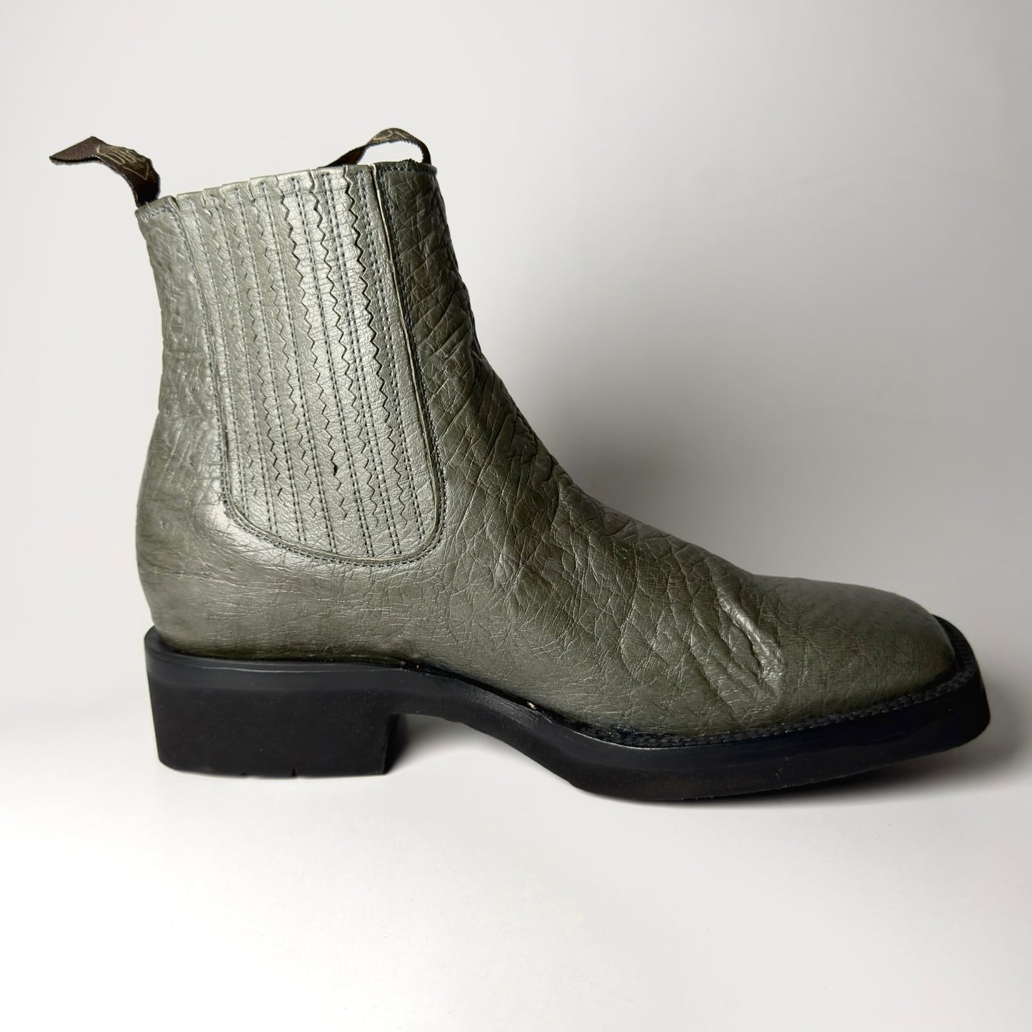 BOTIN CUADRADO GRIS SUELA POLIURETANO (CORCHO)