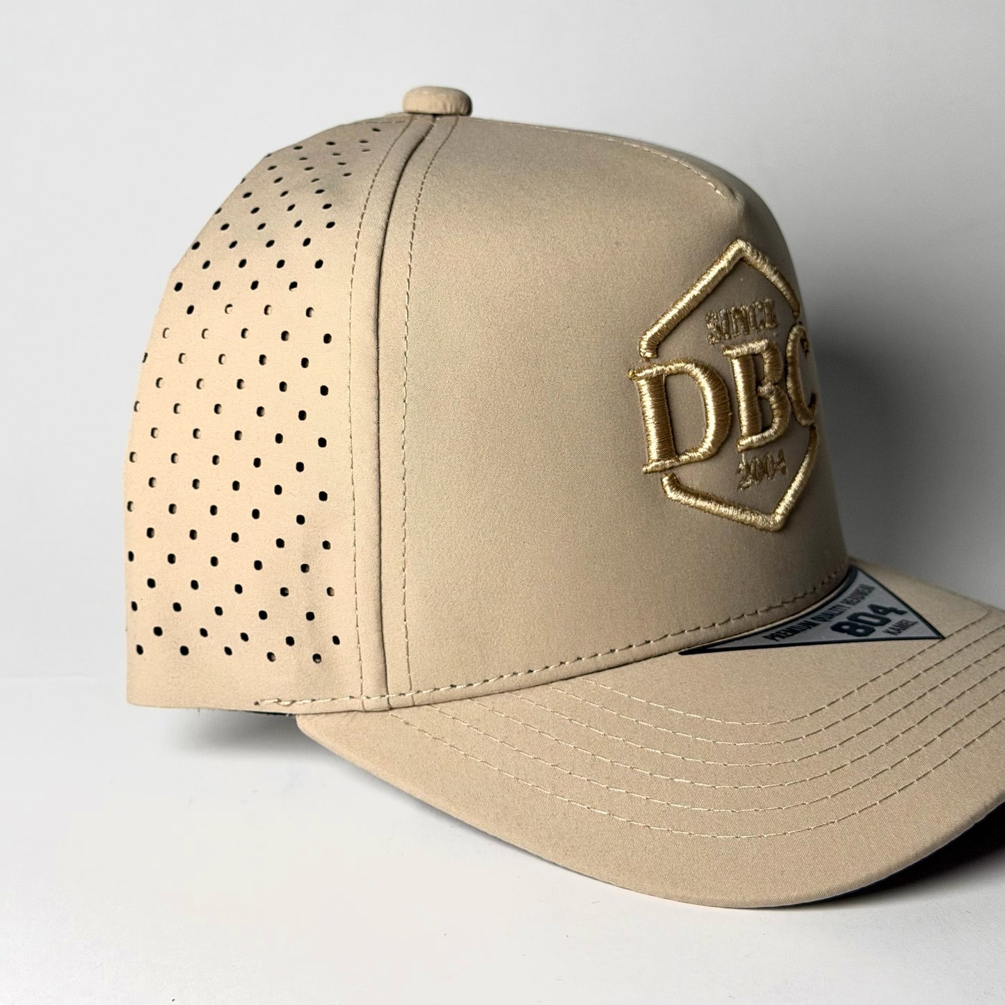 GORRA DBC ARENA