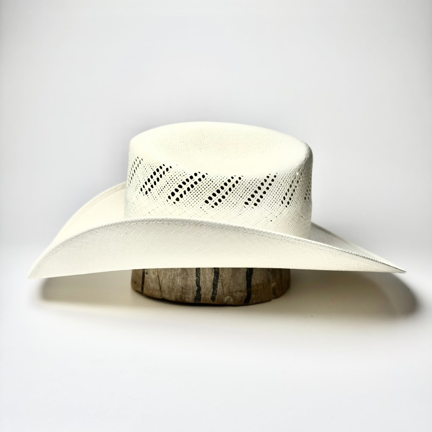 Sombrero DBC Marlboro Blanco SBC24