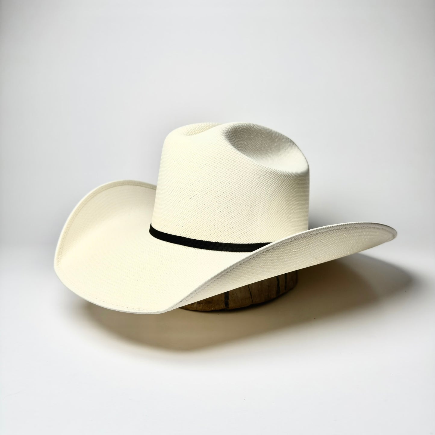 Sombrero DBC Marlboro Blanco SBC23