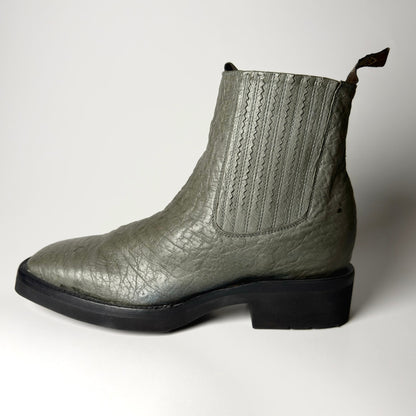 BOTIN CUADRADO GRIS SUELA POLIURETANO (CORCHO)