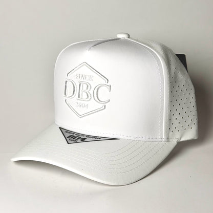 GORRA DBC WHITE